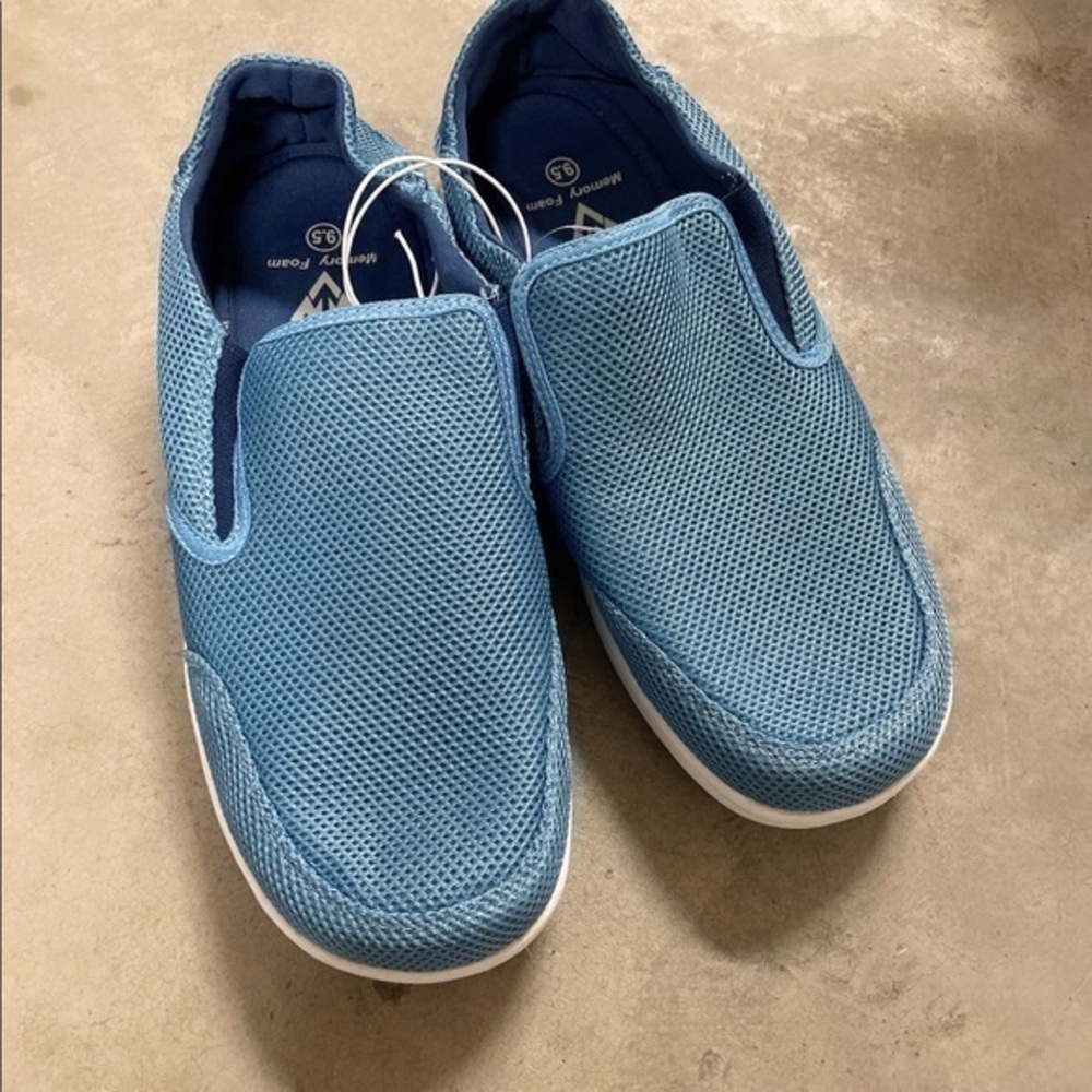 Brand New Blue Mens Casual Memory Foam Shoe 9.5